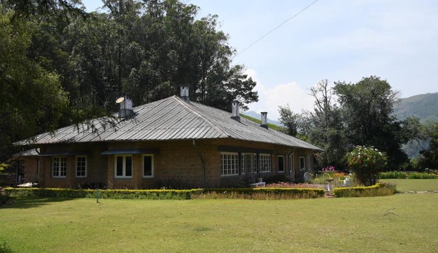 Ama Stays and Trails Tea Estate Bungalows , Munnar