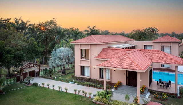 ama Stays & Trails 25 Farm House, Vedic Village, Kolkata