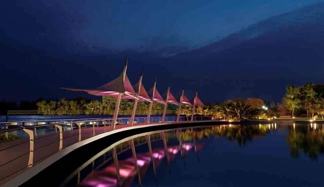 Amanora The Fern Pune, Series by Marriott