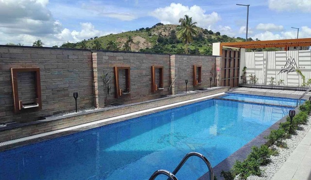 Amara Kosha Misty Hills - Channa - Swimming Pool, Private Jacuzzi & Movie Room