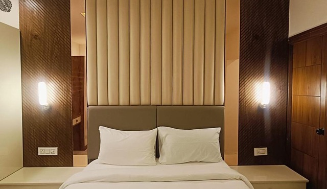 Amstay Inn