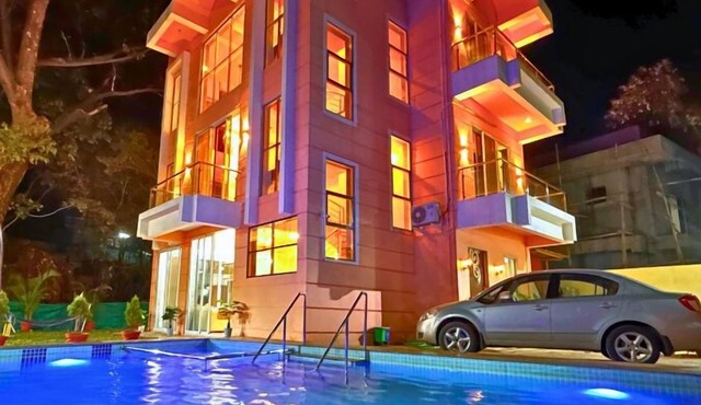 Amy villa lonavala 5bhk with pvt swimming pool -5min from lonavala station.