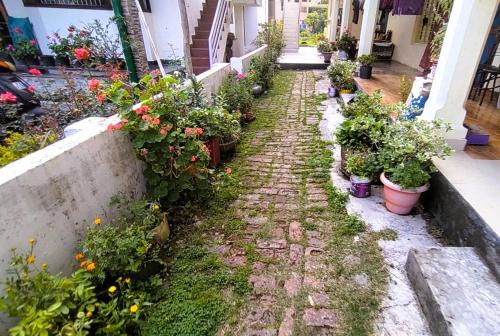 Anand Niwas Homestay Bhowali near Nainital Kainchi Dham and Bhimtal