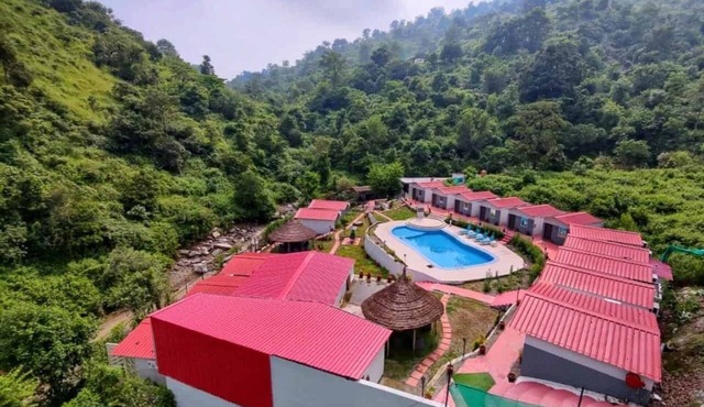 Anandvan Jungle Resort: Where Nature Meets Luxury"