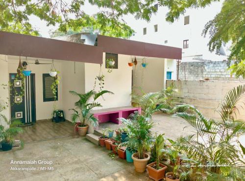Annamaiah Guest House & Homestay - Tirupati - Home Food Service