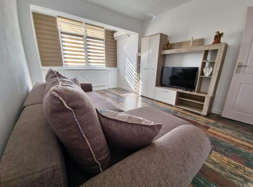 APARTAMENT 2 CAMERE in Bechet