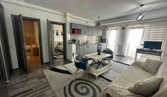 Apartament liniștit in Floresti