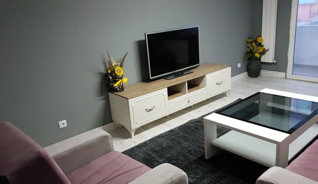 Apartament Premium cu 2 Dormitoare. Confort și Relaxare lângă Brașov