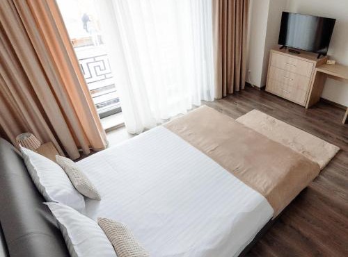 Aparthotel Punct pe i