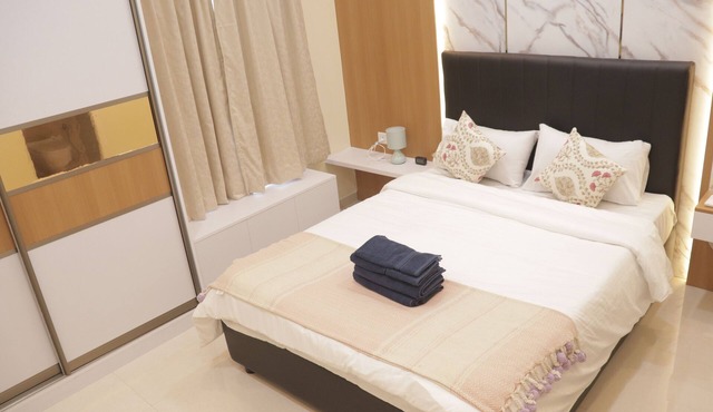 Apartment in T Nagar 5 Min Walk to Shopping Paradise Perfect for Families