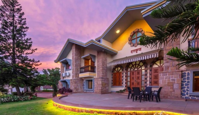 Aqua Stone Villa