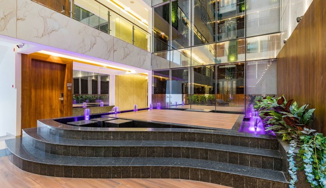 AR Suites Jewels Royale