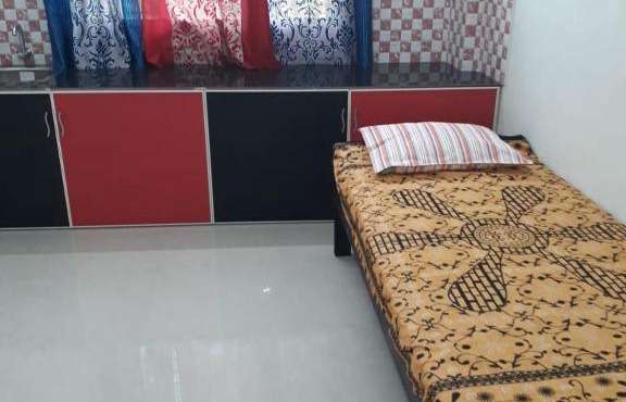 Arakkulam Royal in