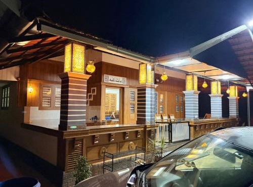 ARAMAM SERVICE VIlla