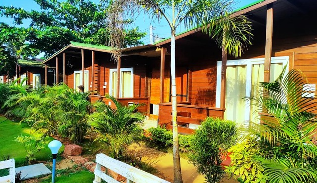 Arambol Lake Resort