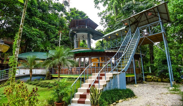 Aranya Jungle Resort