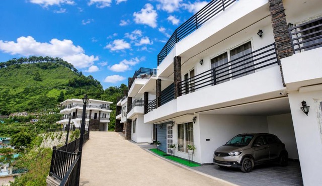 Arohan - The 4BHK Luxury Villa Nainital by Stay Blessed