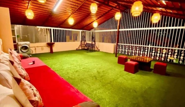 Art House - Luxury Apartment with Air Conditioning - 102