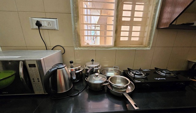 Art house luxury service apartments