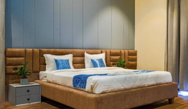 ASHVA RETREAT – Luxury Pool Villa with Lawn Near RGIA Airport, Hyderabad