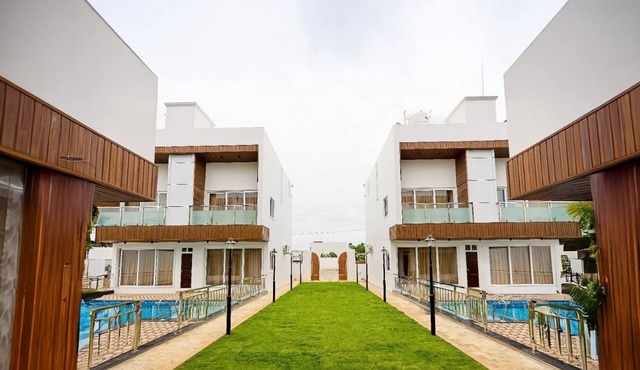 ASJ HOLIDAY VILLA