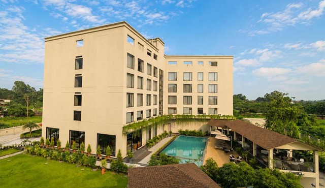 Aurum by R J Resorts
