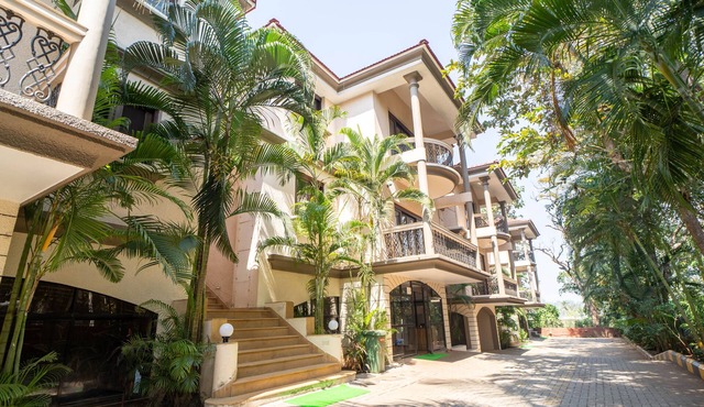 Aveeno luxury villas