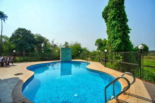 Aveeno Villas with Swimming Pool and Jacuzzi Near Baga and Calangute