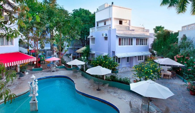 Avion Holiday Resort