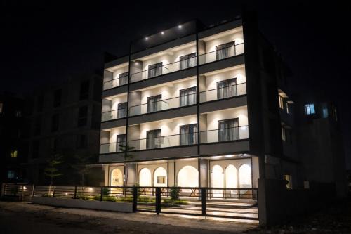 Axon Business Hotel Hitec City - Hotel & Restaurants