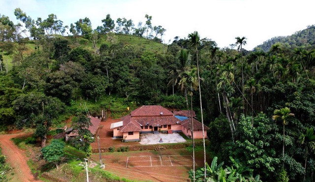 Badamane Jungle Stay - Jeep Ride & Mountain View