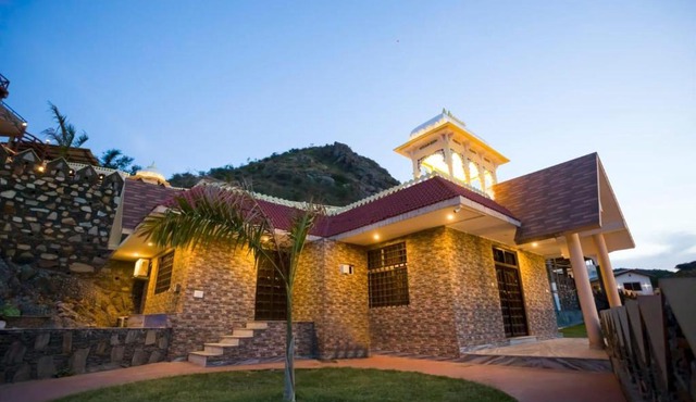 Badi Garh Palace Resort & Spa