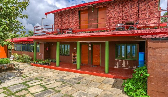Baithak, Kasar Devi - Stay and Café in Binsar
