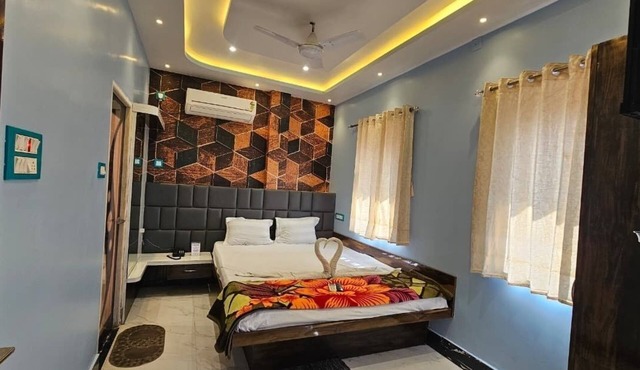 BALAJI HOTEL AND RESTAURANT