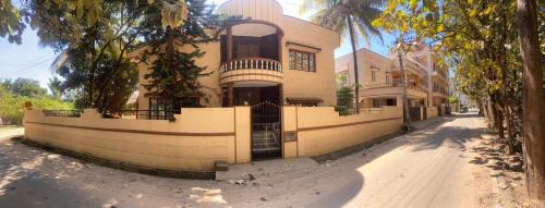 Bangalore-Serenity Heaven-Jeraisyl-Family-3AC Rooms, WiFi-Barbecue-Family Party Villa