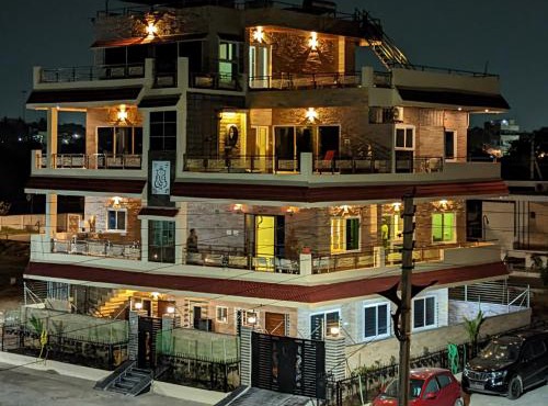 Barla's Home Stay Luxury 2BHK