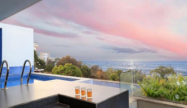 Bay Terraces Beach View - Vasco Da Gama by StayVista
