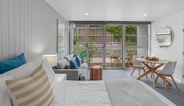 Bay View: Style in Lorne