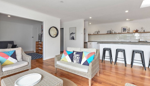 Beach House at Low Head - Pet Friendly in Low Head