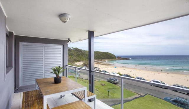Beach Road in Mollymook