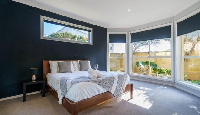 Beachfront at Bonbeach - A Coastal Lifestyle Gem in Melbourne