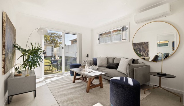 Beachside 2-Bed Home in Brighton-Le-Sand