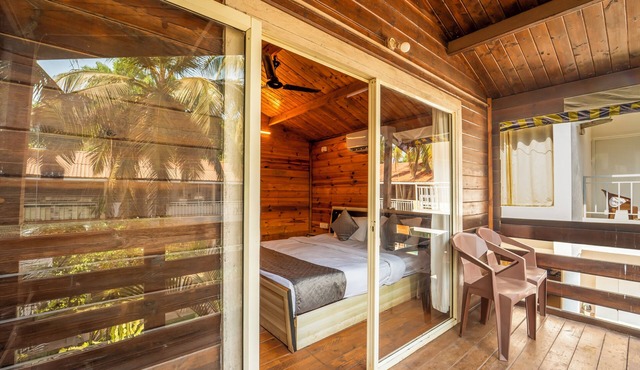 BeachWalk By FeatherTouch Hotels Resorts