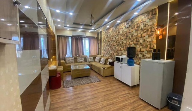 Beautiful 1 Bed Room