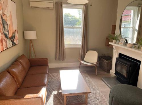 Beautiful comfortable cottage in Orange