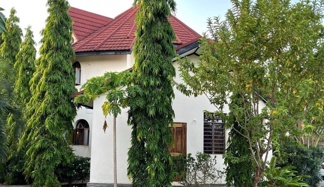 Beautiful Diani 4 bedroom villa with pool in Kwale County