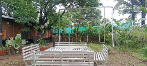 Bendre's Farm Stay-Neral