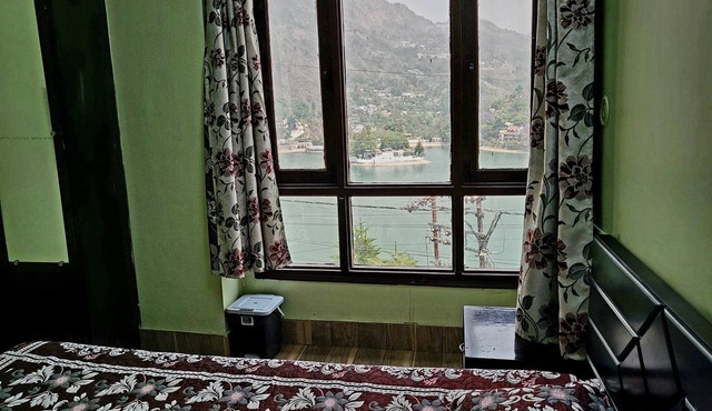 Best Lake View Stay in Bhimtal
