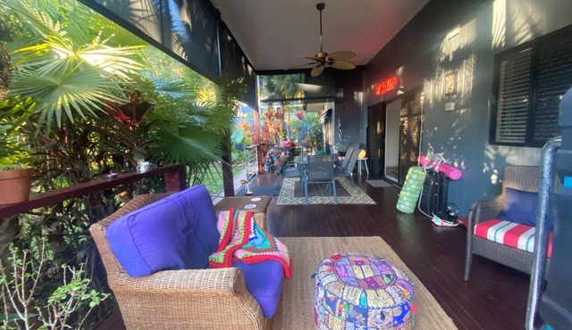 Bird Watchers Tropical Paradise. Family & Pet Friendly Oasis in Atherton
