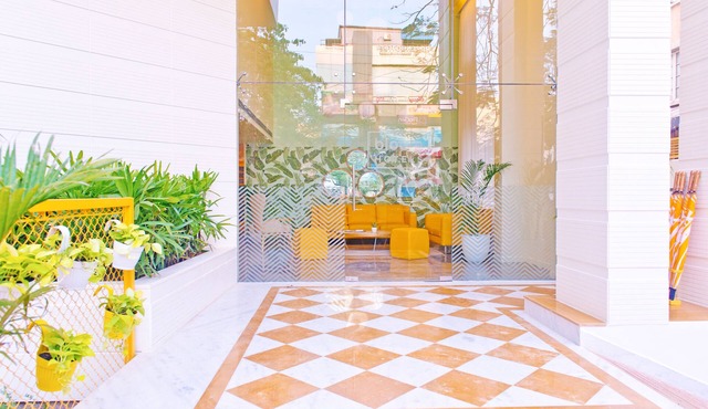 Bloom Hotel - Indiranagar
